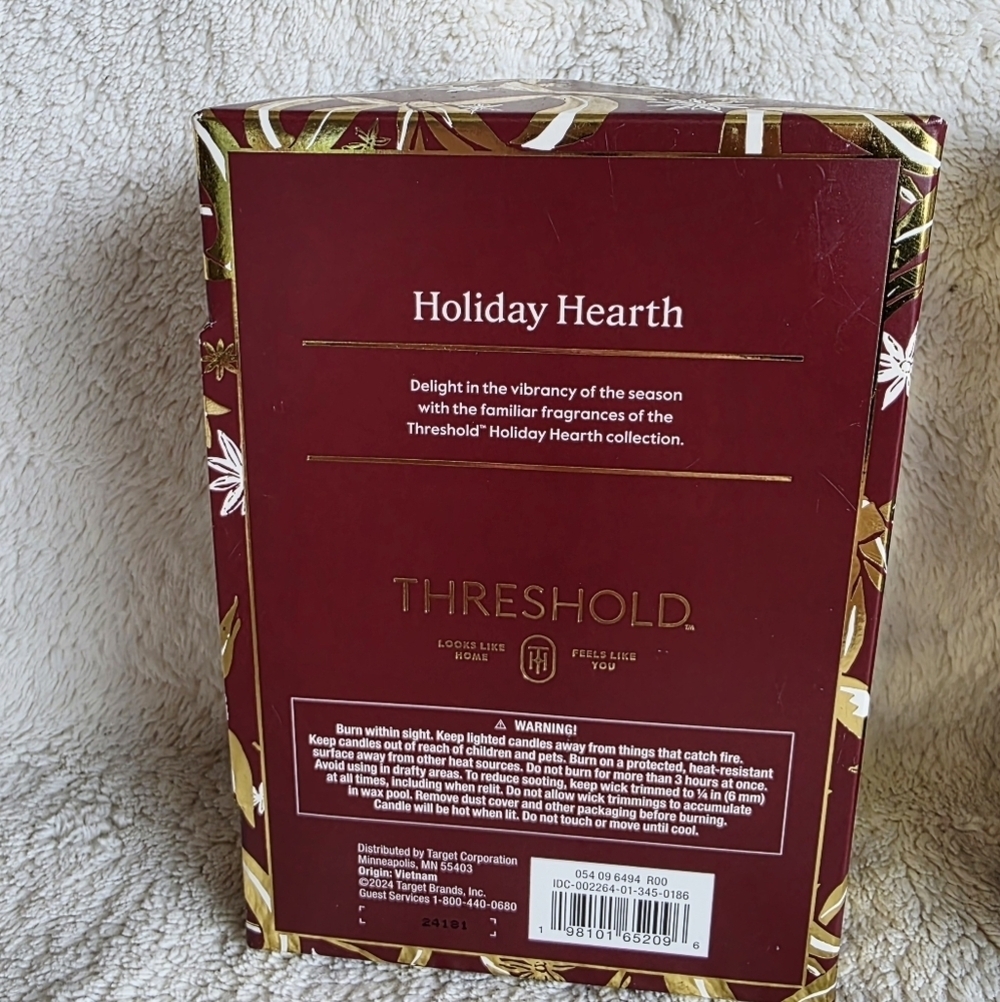 New Threshold 2024 Christmas scented pillar candles set of 2 holiday hearth 6 in - Picture 4 of 4